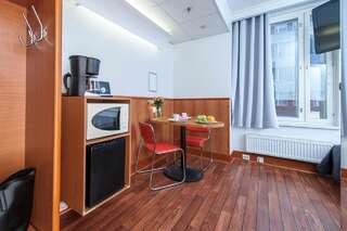 Апарт-отели Forenom Aparthotel Tampere Тампере Двухместный номер с 2 отдельными кроватями (2 односпальные кровати)-9